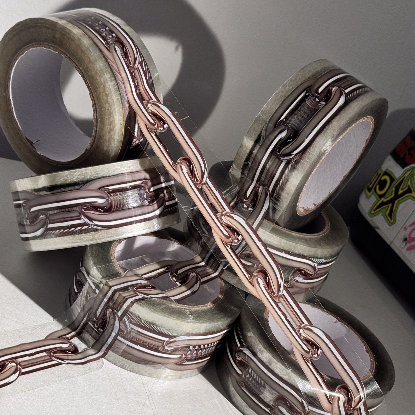 CHAINLINK ADHESIVE TAPE