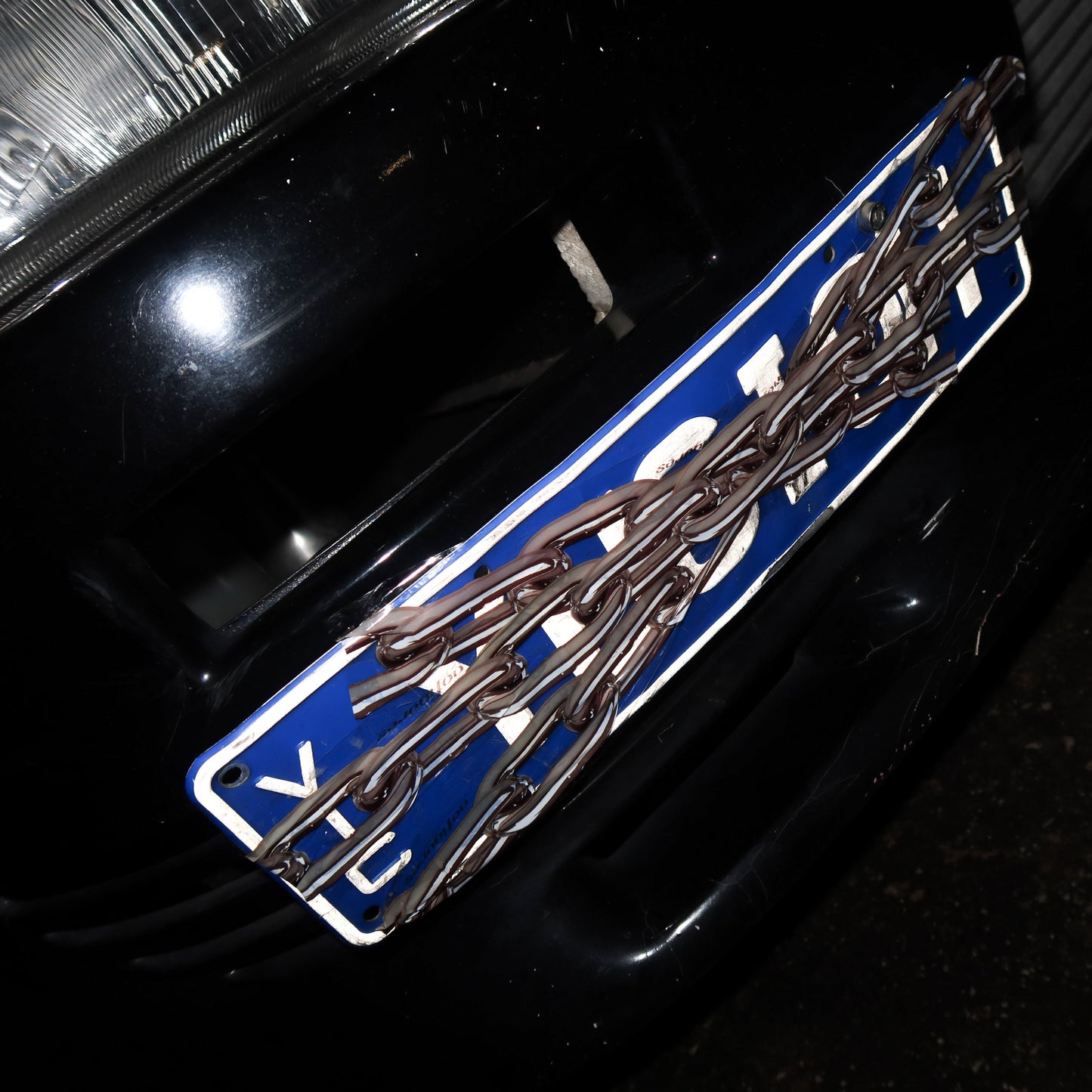 CHAINLINK ADHESIVE TAPE